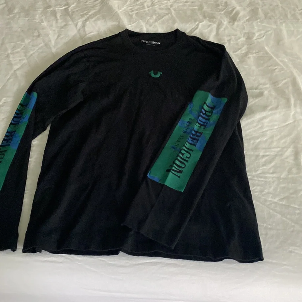 True religion LS tee
